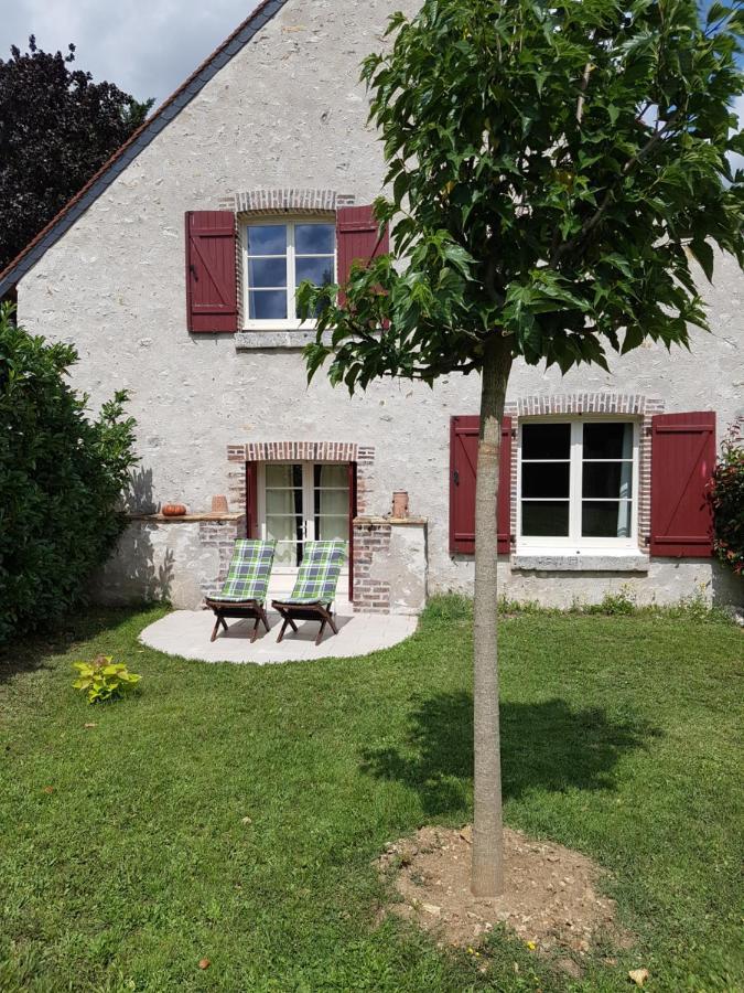 Les 7 Tilleuls - Gite Mesland Exterior foto